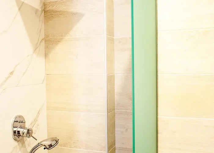 Sea La Vie - Maria Λιμενάρια