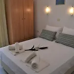 Hotel Sea La Vie - Maria *