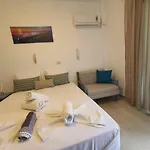 Sea La Vie - Maria Hotel *
