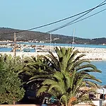Sea La Vie - Maria Hotel