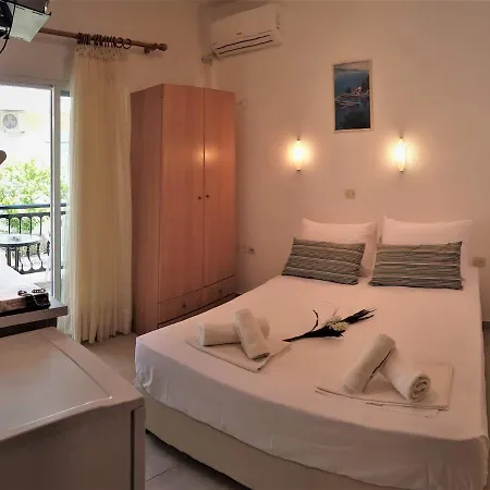 Sea La Vie - Maria * يميناريا